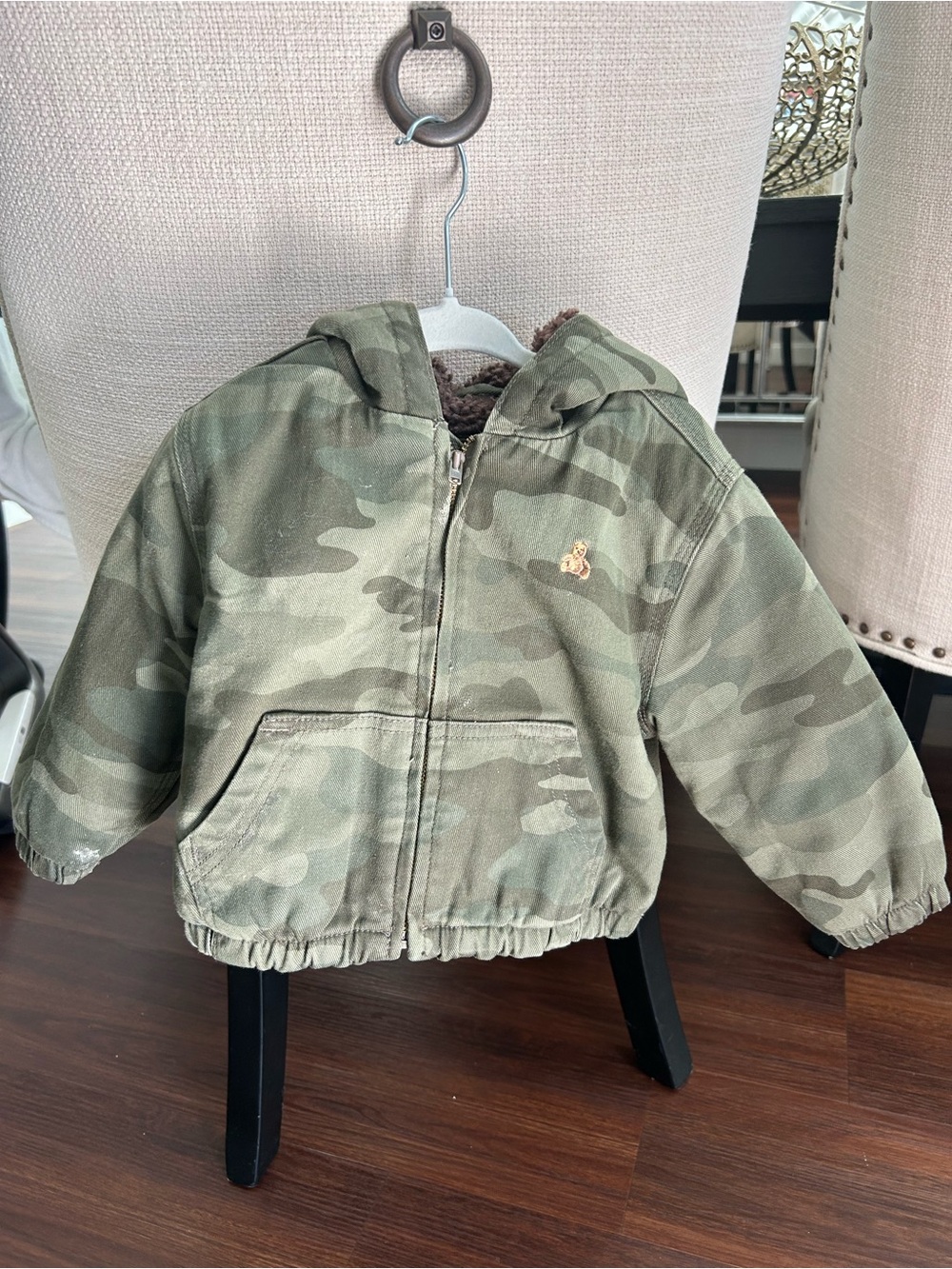 LIKE NEW! GAP Baby green camo zip up  jacket. Brown sherpa lining. 18-24 months.